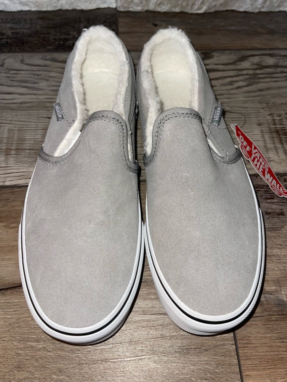 Vans Asher VNOA332QMULY Women's Gray/White Suede Sherpa Drizzle Shoes Sz 7.5